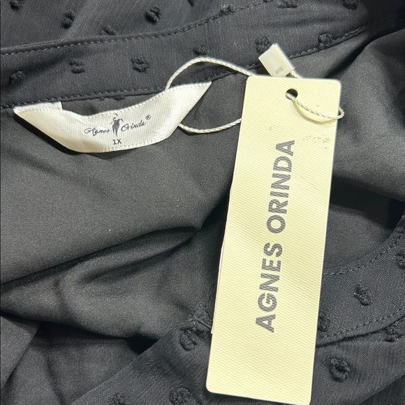 Elegant Black Sheer Polka Dot Top - Picture 9 of 11